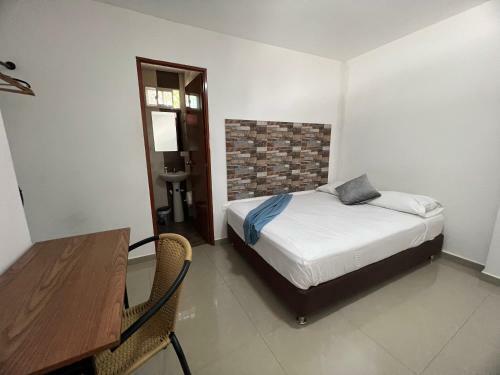 Hostal Montes De Beraka