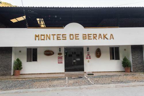 Hostal Montes De Beraka