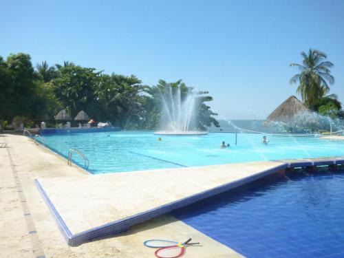 Apartamento Costa Azul Suites 906
