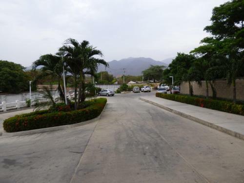 Apartamento Costa Azul Suites 906
