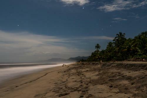 Albergue Los Hermanos Beach Hostal