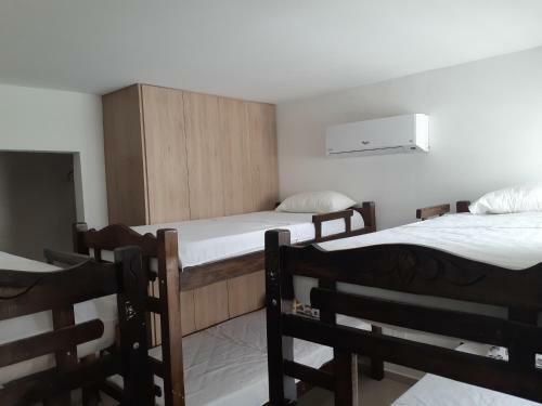 Hostal La Monarca Hostel