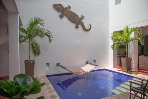 Private Room At Casa Salamander 5