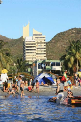 Apartamento Rodadero Apto Espectacular 10 Personas