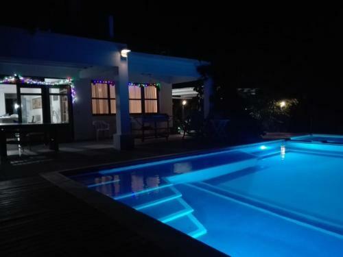 Frente Al Mar