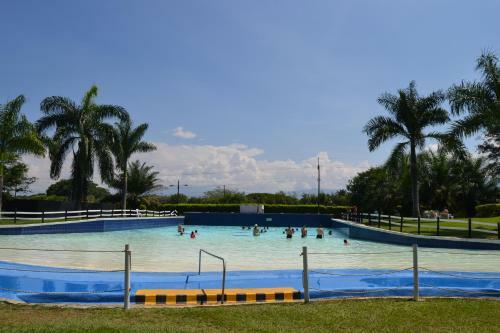 Hotel Lake House Resort