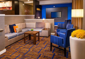 Hotel Courtyard Charlottesville North