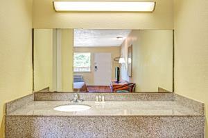 Hotel Days Inn Chesapeake
