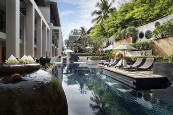 Hotel Maalai Resort