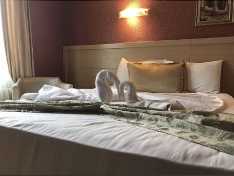 Royal Carine Hotel