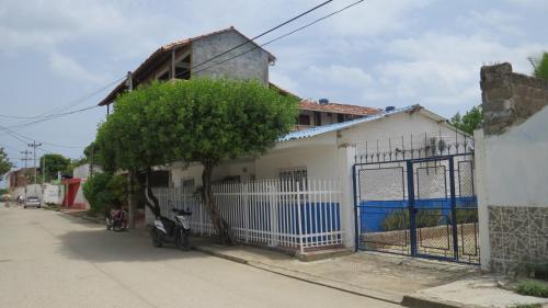 Hostal Casa Azul
