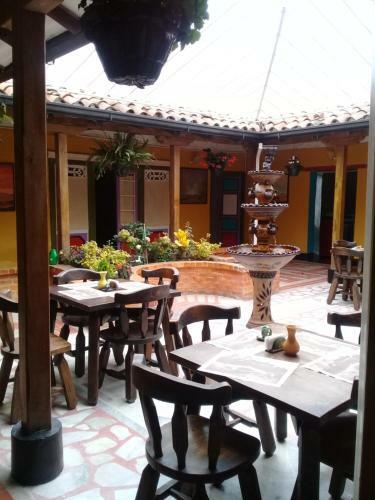 Hotel Colonial Bicentenario