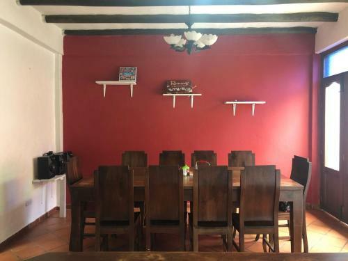 Hostal El Alferez