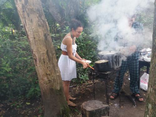 Poetas Y Grillos