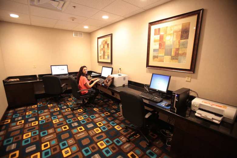 Hotel Hampton Inn & Suites Cleveland-airport
