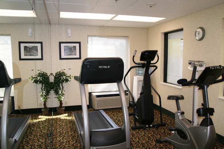 Hotel Hampton Inn & Suites Cleveland-airport