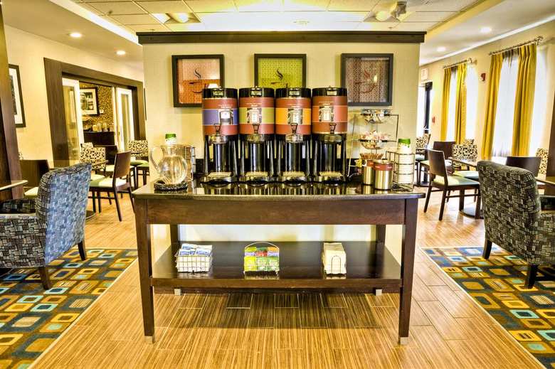 Hotel Hampton Inn & Suites Cleveland-airport