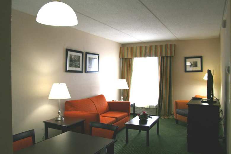 Hotel Hampton Inn & Suites Cleveland-airport