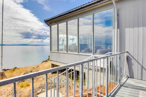 Seascape Panorama House