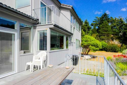 Seascape Panorama House
