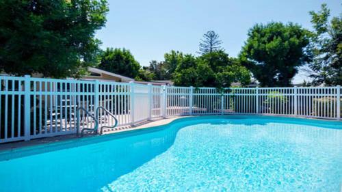 Disneyland-3 Bdrm W/ Pool