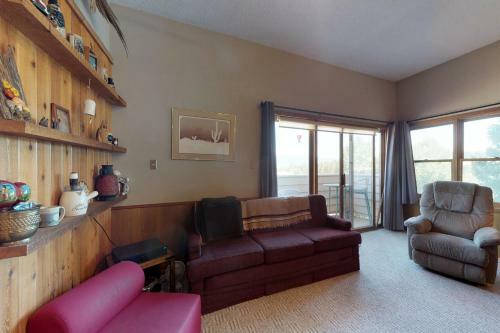 Apartamento Gold Creek Condo 202