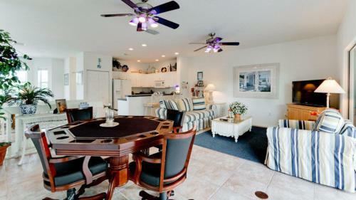 Beach Daisy Three Bedroom Home