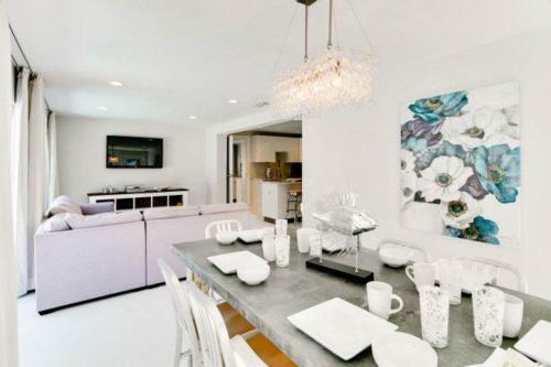 Sugar Plum Hideaway