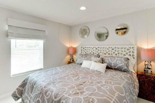 Sugar Plum Hideaway