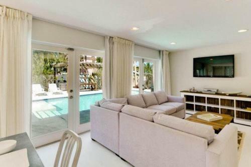 Sugar Plum Hideaway