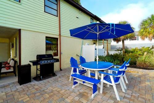 Beach To Bay Getaway Home