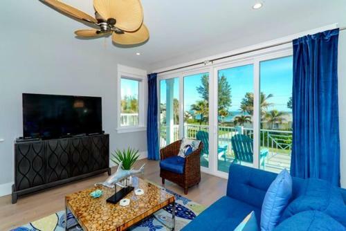 Pier To Pier Paradise Home