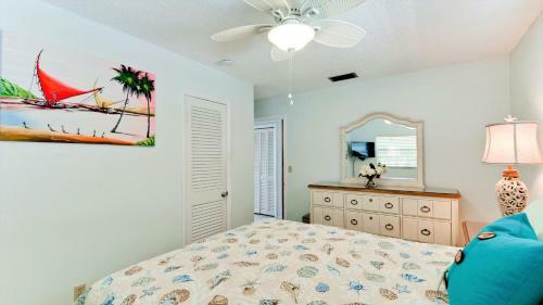 Aquaville B - Three Bedroom Home