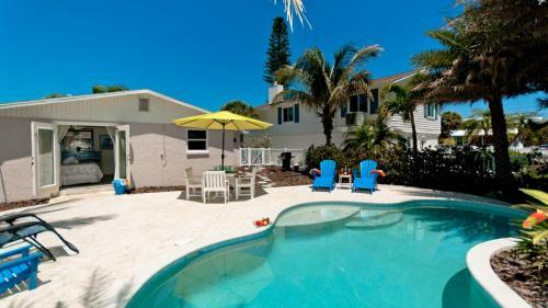 Coastal Cottage - Three Bedroom Home