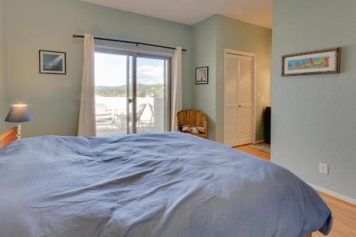 Beachside Condo Getaway