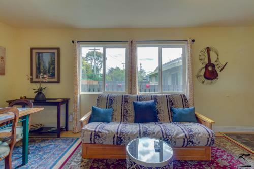 Little Blue House - Cute, Cozy, Minutes From Downtown Arcata