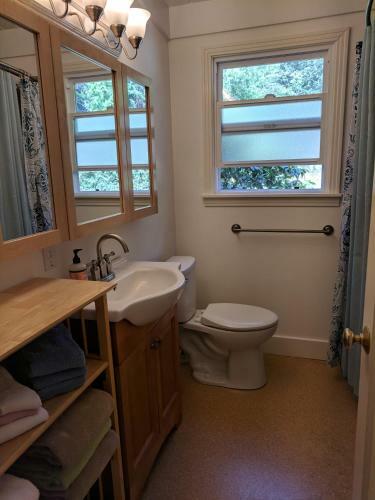 Sunnybrae Serenity -light And Airy House Arcata