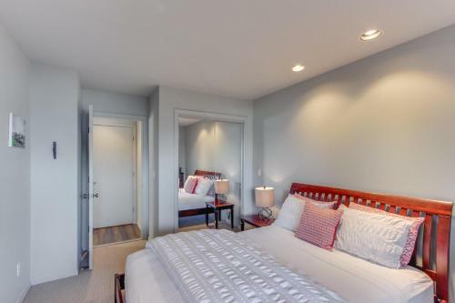 Seascape Beach Retreat