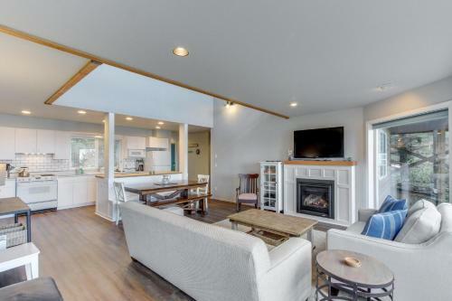 Seascape Beach Retreat