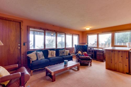 Falcon Cove Retreat