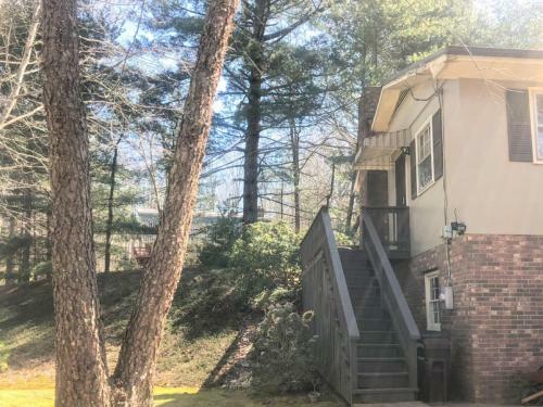 Rose Hill Country Cottage
