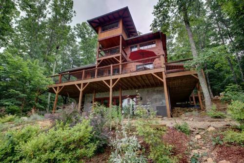 Eagle's Wing Lodge Home