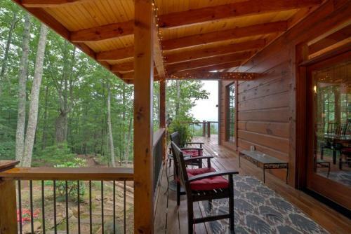 Eagle's Wing Lodge Home