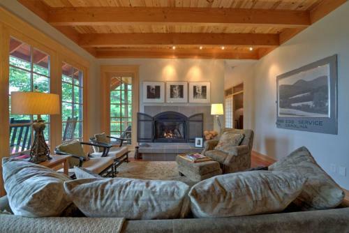 Eagle's Wing Lodge Home