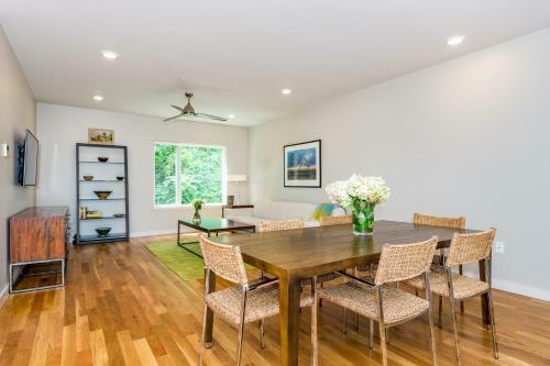233 Short Coxe Townhouse Unit 8