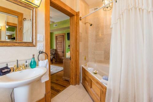 Cumberland Falls Bed & Breakfast Inn