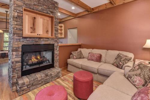 Cedar View House