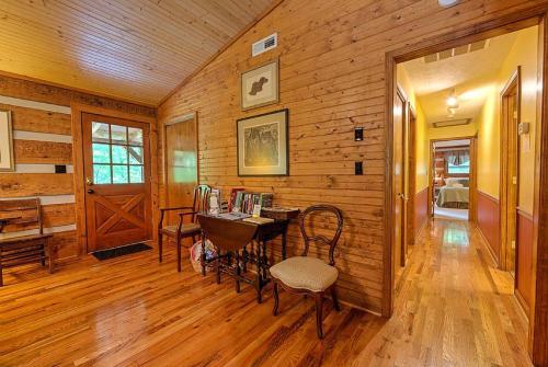 Busbee Cabin