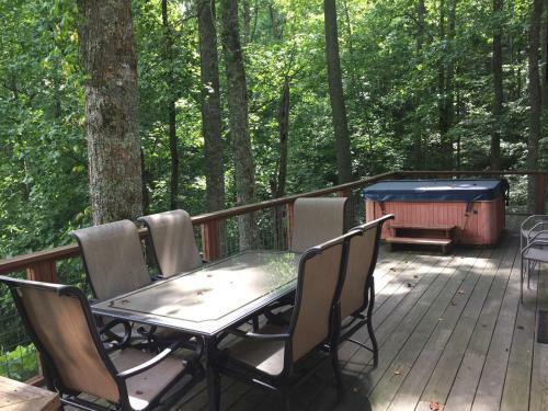 Woodlands Chalet