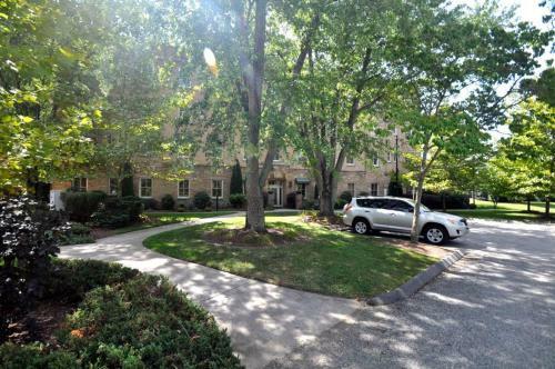 Apartamento Biltmore Village Hideaway Condo